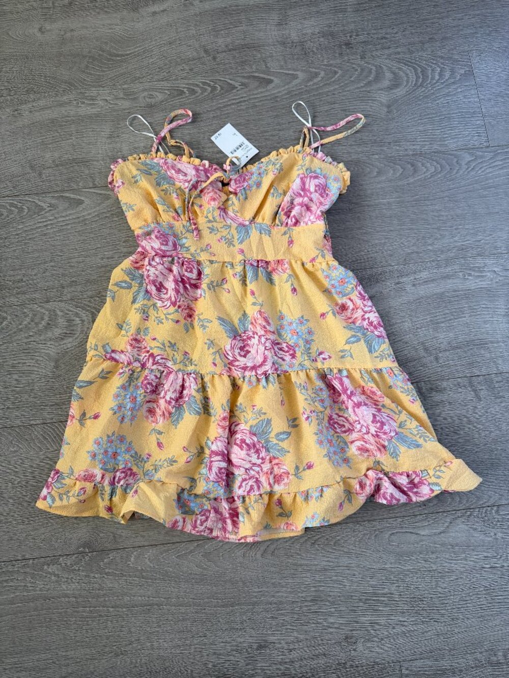 Love Tree Floral Top New With Tags
